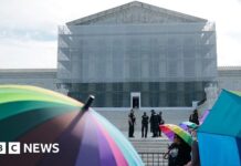 US Supreme Court allows parents to opt out of lessons with LGBT books - BBC