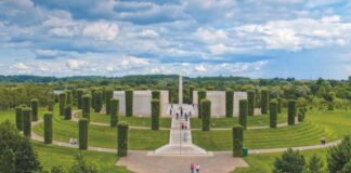 Veterans ‘moved’ by first glimpse of LGBT memorial in Holkham – BBC Veterans 'moved' by first glimpse of LGBT memorial in Holkham - BBC