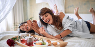 12 LGBTQ+ designers pushing boundaries at NYFW 2024 - GayCities