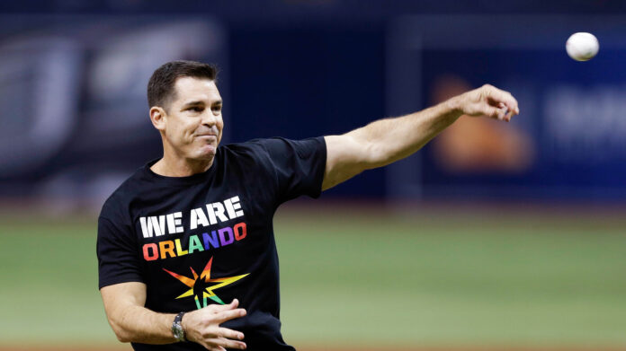 Billy Bean Dies at 60; Led Baseball on Diversity After Coming Out as Gay - The New York Times