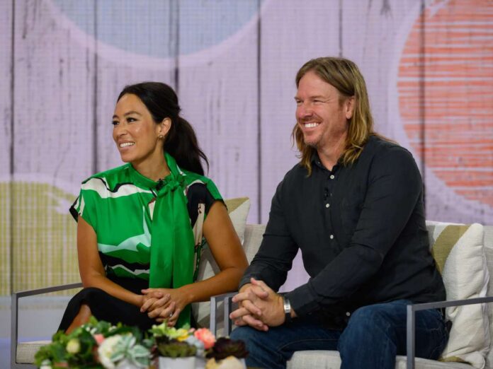 Chip and Joanna Gaines spark backlash for casting gay couple on 'Frontier' show - Yahoo