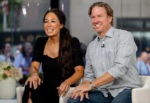 Chip Gaines defends decision to include gay couple on 'Back to the Frontier' show - NBC News