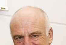 David Nabarro, U.N. Health Expert During Ebola and Covid, Dies at 75 – The New York Times David Nabarro, U.N. Health Expert During Ebola and Covid, Dies at 75 - The New York Times
