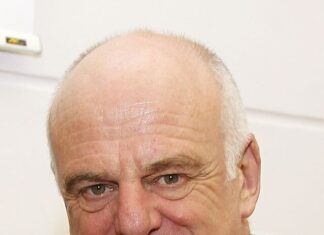David Nabarro, U.N. Health Expert During Ebola and Covid, Dies at 75 - The New York Times