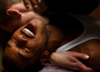 Favourite gay sex positions revealed in Grindr poll – and this classic has come out on top – PinkNews Favourite gay sex positions revealed in Grindr poll – and this classic has come out on top - PinkNews