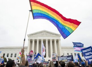 Gay man of color sues LA Fitness for workplace bias – Philadelphia Gay News Gay man of color sues LA Fitness for workplace bias - Philadelphia Gay News
