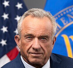 Health experts raise alarm over RFK Jr’s ‘war on science’ amid mass firings and budget cuts – The Guardian Health experts raise alarm over RFK Jr’s ‘war on science’ amid mass firings and budget cuts - The Guardian