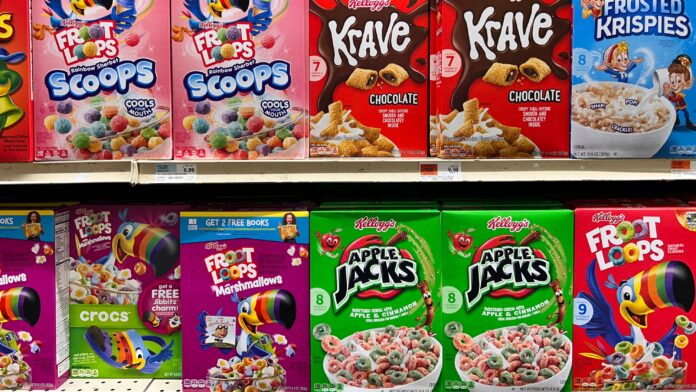 Kennedy's Battle Against Food Dyes Hits a Roadblock: M&M's - The New York Times