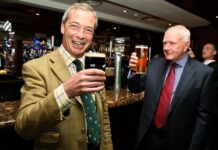 ‘Modern Family’ and ‘Glee’ were honoured at the Gay and Lesbian Alliance Against Defamation - IrishCentral