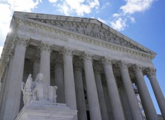 Poll: Most Americans Agree With Supreme Court On LGBT Issues, Porn, Parents’ Rights - National Catholic Register