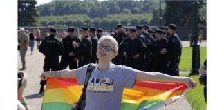 Russia: Rising Toll of LGBT ‘Extremism’ Designation - Human Rights Watch
