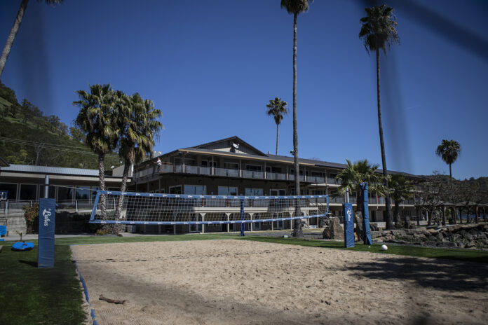 She kept challenging one of California’s biggest health insurers. Then, it tried to cut her off - CalMatters