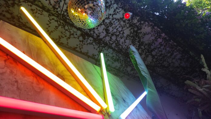 Travelling the world isn’t easy when you’re gay. Here’s my experience - Euronews.com