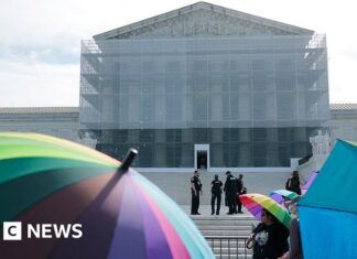 US Supreme Court allows parents to opt out of lessons with LGBT books - BBC