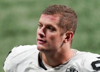 When this gay sports star hears his straight teammates talk about women, he struts right out the door! – queerty.com When this gay sports star hears his straight teammates talk about women, he struts right out the door! - queerty.com