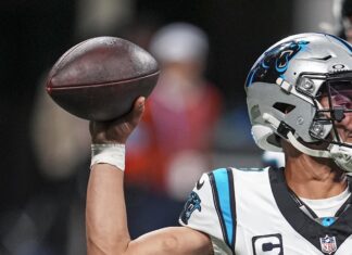Which quarterbacks are on the hot seat in 2025? - Yahoo Sports