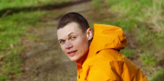 Are running clubs the answer to the queer loneliness epidemic? - Gay Times