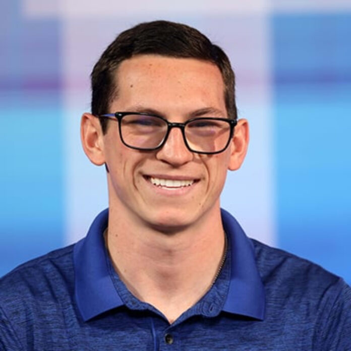 Dolphins' Willie Gay Jr.'s Energy is Radiating Through Miami, Energizing New Team - Yahoo Sports