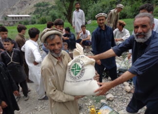 Focus - In Canada, NGO Rainbow Railroad sees rise in LGBT asylum requests from US - France 24