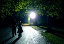 'Forced to say we’re gay’: Bengaluru men, out for late-night walk, share ‘disturbing’ ordeal with cops - Mint