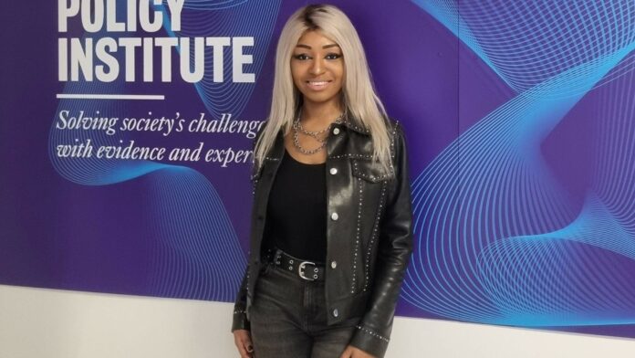 Gay men are having a lot of sex at the gym, research shows - attitude.co.uk