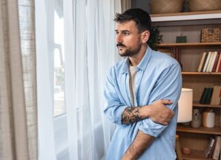 Gay men face alarming suicide rates amid declining mental health resources – Nonstop Local News Montana Gay men face alarming suicide rates amid declining mental health resources - Nonstop Local News Montana