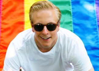 Gay model arrested after his estranged husband was found dead in their New York City apartment – pride.com Gay model arrested after his estranged husband was found dead in their New York City apartment - pride.com