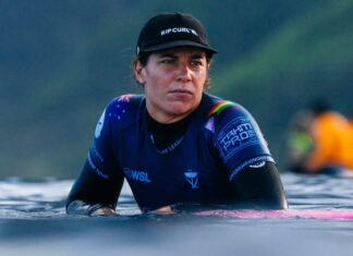 Gay surfer has built Gay Surf Week into a rising tide of support in the sport - OutSports