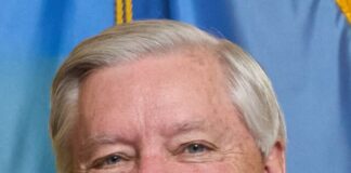 Hillary Clinton predicts SCOTUS will eventually overturn same-sex marriage - Axios