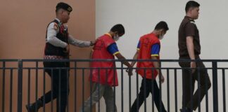 Indonesia court sentences 2 men to 80 lashes each for what it decided was gay sex - CBS News