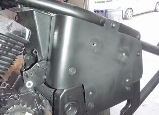 Jesse Tyler Ferguson Felt âNo Way To Pleaseâ Everyone With âModern Familyâ Gay Role - Deadline