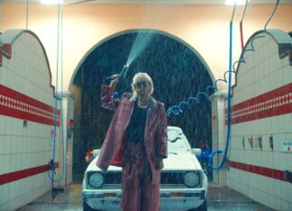 Meet the Queer Southern Designer Dressing Gus Dapperton – PAPER Magazine Meet the Queer Southern Designer Dressing Gus Dapperton - PAPER Magazine