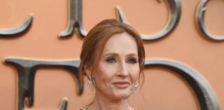 National Library of Scotland pulls book featuring JK Rowling essay after LGBT staffers complain – Christian Post National Library of Scotland pulls book featuring JK Rowling essay after LGBT staffers complain - Christian Post