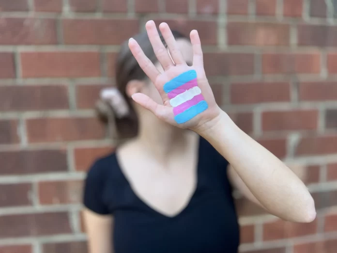 Remembering Oleens, the gay bar that fought Charlotte's AIDS crisis - wfae.org