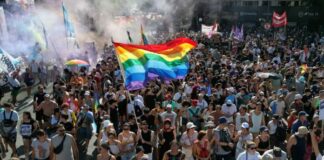 Report: Attacks on LGBT community on the rise – Buenos Aires Times Report: Attacks on LGBT community on the rise - Buenos Aires Times
