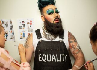 The Top Queer Fashion Moments of 2018 – them.us The Top Queer Fashion Moments of 2018 - them.us