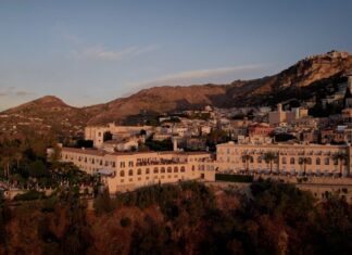 This storied town’s rich gay past sees a renaissance after ‘White Lotus’ – GayCities This storied town’s rich gay past sees a renaissance after ‘White Lotus’ - GayCities