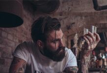 What the "Lumbersexual" Trend Really Says About Men in Society Today - mic.com