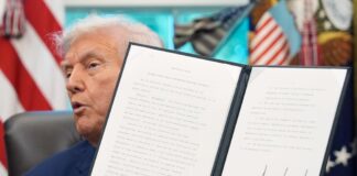 Dear Abby: Iâm a gay man, and my relatives accept me, but still post hateful things online - Syracuse.com