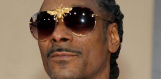 Disney Writer Blasts Snoop Dogg In Passionate Post After He Slammed Gay Stories Being In Movies: 'He Sucks' - yahoo.com