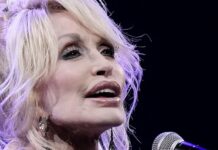 Dolly Parton postpones shows due to health issues – NBC News Dolly Parton postpones shows due to health issues - NBC News