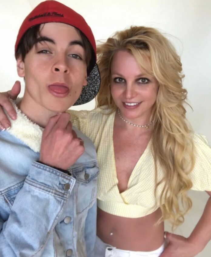 How LGBT icon Troye Sivan became a bona fide fashion and music A-lister - South China Morning Post