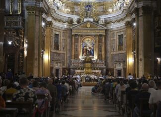 Italian bishop celebrates Mass for LGBT pilgrimage in Rome’s Church of the Gesù - Catholic News Agency