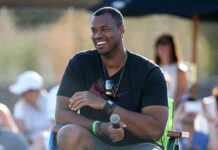 NBA Veteran and First Openly Gay Athlete Jason Collins Undergoing Treatment for Brain Tumor - People.com