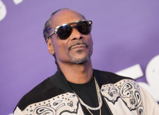 Snoop Dogg criticizes LGBTQ+ representation in children's films: 'They're putting it everywhere' - Entertainment Weekly