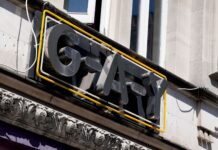 Soho bar serves up gonorrhea vaccines in sexual health drive – BBC Soho bar serves up gonorrhea vaccines in sexual health drive - BBC