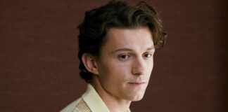 Tom Holland trends on Twitter for gay sex scene from The Crowded Room | Hollywood – Hindustan Times – Hindustan Times Tom Holland trends on Twitter for gay sex scene from The Crowded Room | Hollywood - Hindustan Times - Hindustan Times