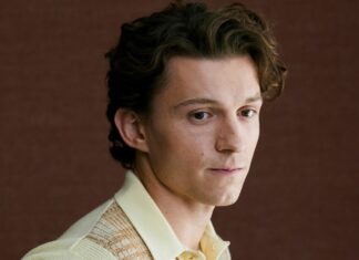 Tom Holland trends on Twitter for gay sex scene from The Crowded Room | Hollywood – Hindustan Times – Hindustan Times Tom Holland trends on Twitter for gay sex scene from The Crowded Room | Hollywood - Hindustan Times - Hindustan Times