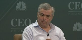 Apple wants more sports rights, change how broadcasts are done, Eddy Cue says - CNBC