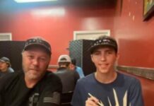 Charlie Sheen Revealed In His New Documentary That He Smoked So Much Crack During His Public Meltdown That It Literally Turned Him Gay - Barstool Sports